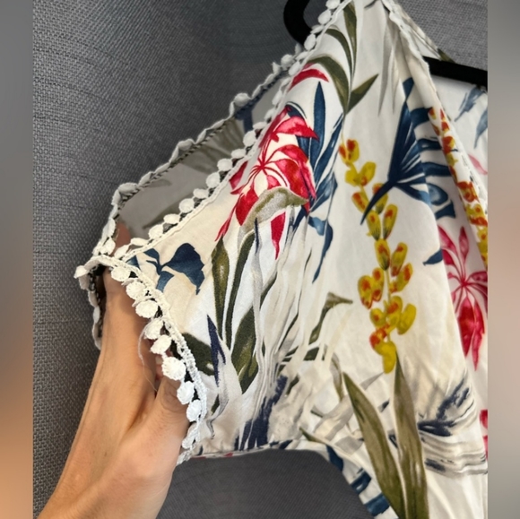 Paris Pink White Floral Romper - Picture 5 of 7